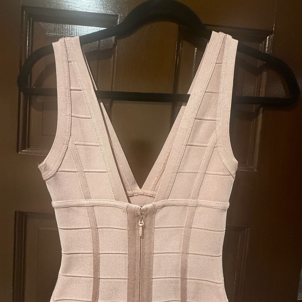 HOUSE OF CB LONDON JENNA MINI COCKTAIL DRESS, SIZE XS, NUDE/ PINK - Picture 5 of 11
